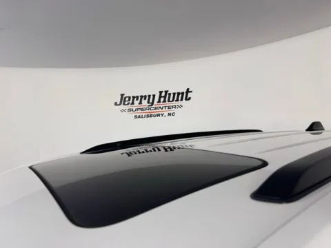 More photos of 2023 Jeep Grand Cherokee Laredo at Jerry Hunt Supercenter - Salisbury, NC