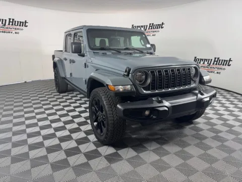More photos of 2024 Jeep Gladiator Nighthawk at Jerry Hunt Supercenter - Salisbury, NC