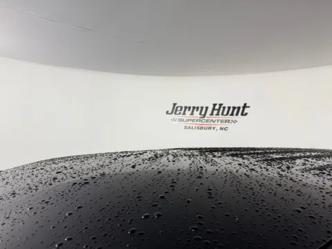 More photos of 2022 Dodge Durango R/T at Jerry Hunt Supercenter - Salisbury, NC