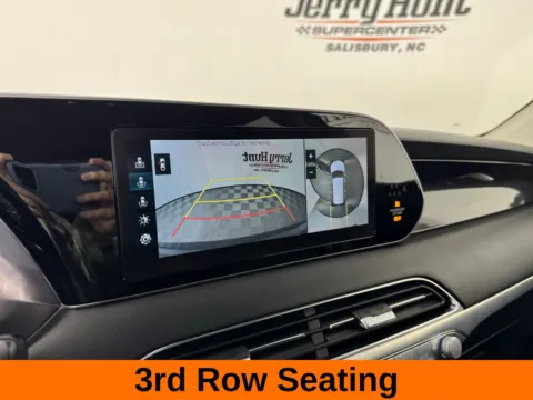 More photos of 2022 Hyundai Palisade Limited at Jerry Hunt Supercenter - Salisbury, NC
