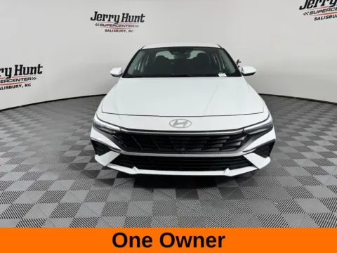 More photos of 2024 Hyundai Elantra SEL at Jerry Hunt Supercenter - Salisbury, NC