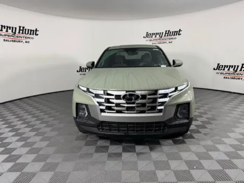 More photos of 2024 Hyundai Santa Cruz SEL at Jerry Hunt Supercenter - Salisbury, NC