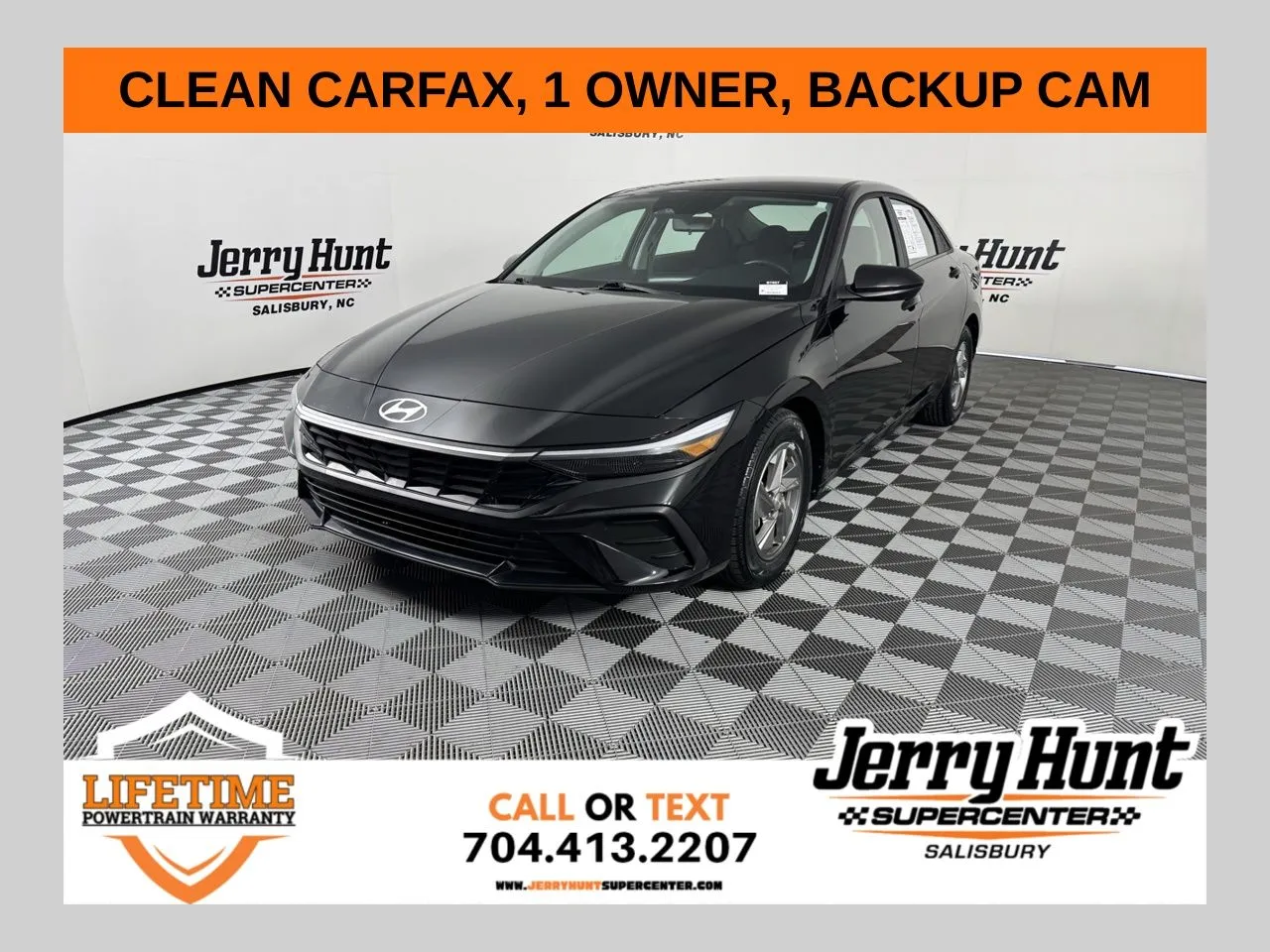 2025 Hyundai Elantra SE's photo