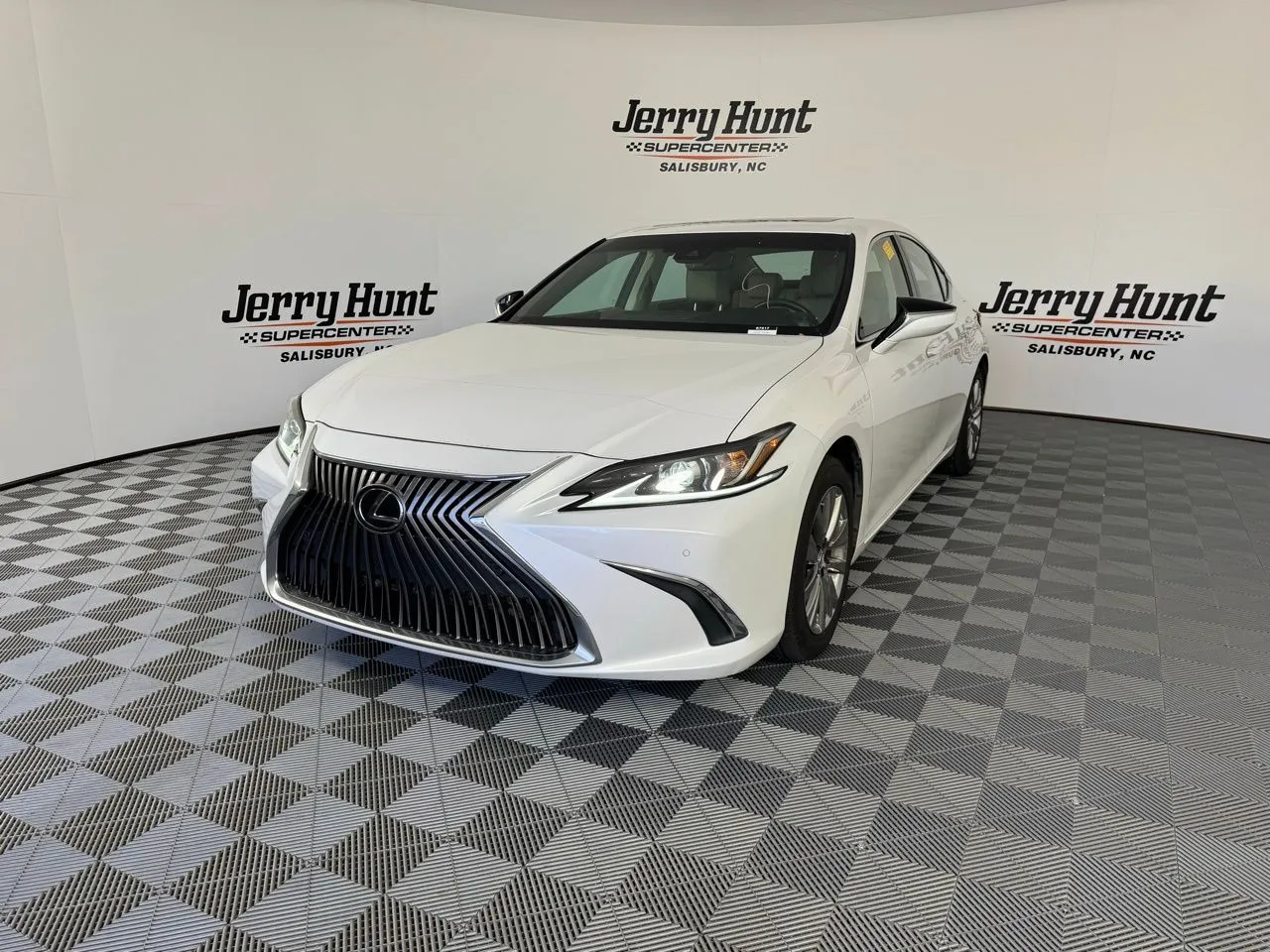 White 2020 Lexus ES 350 for sale in Salisbury, NC