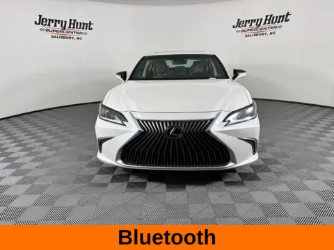 More photos of 2020 Lexus ES 350 at Jerry Hunt Supercenter - Salisbury, NC