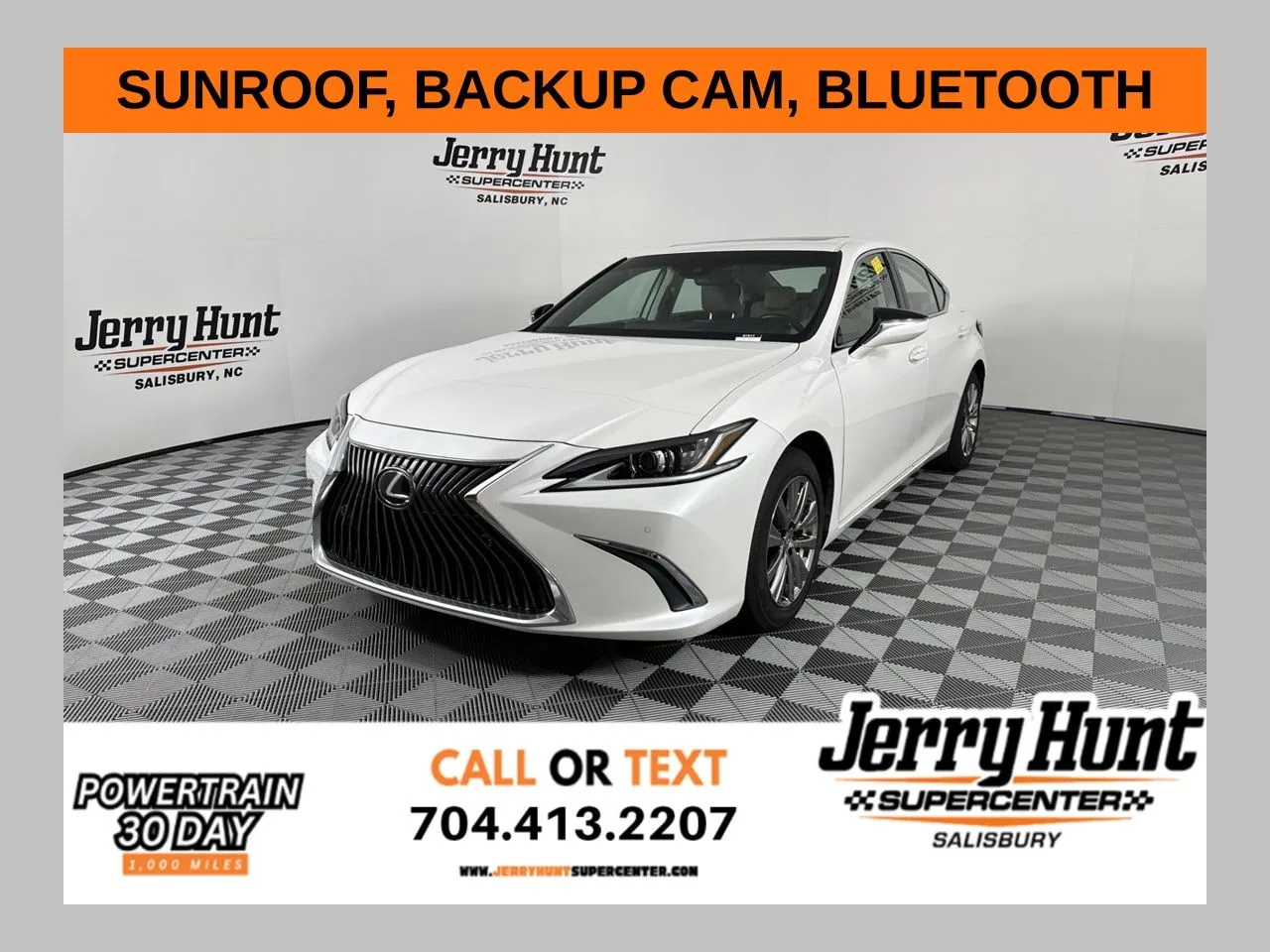 2020 Lexus ES 350's photo