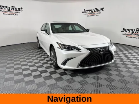 More photos of 2020 Lexus ES 350 at Jerry Hunt Supercenter - Salisbury, NC