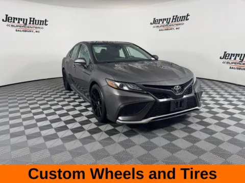 More photos of 2022 Toyota Camry XSE at Jerry Hunt Supercenter - Salisbury, NC