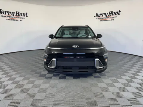More photos of 2025 Hyundai Kona SEL at Jerry Hunt Supercenter - Salisbury, NC