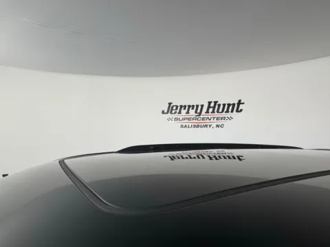 More photos of 2025 Jeep Grand Cherokee Summit at Jerry Hunt Supercenter - Salisbury, NC