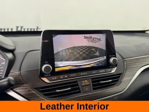 More photos of 2022 Nissan Altima 2.5 SL at Jerry Hunt Supercenter - Salisbury, NC