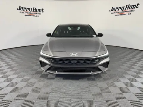 More photos of 2025 Hyundai Elantra SEL Sport at Jerry Hunt Supercenter - Salisbury, NC