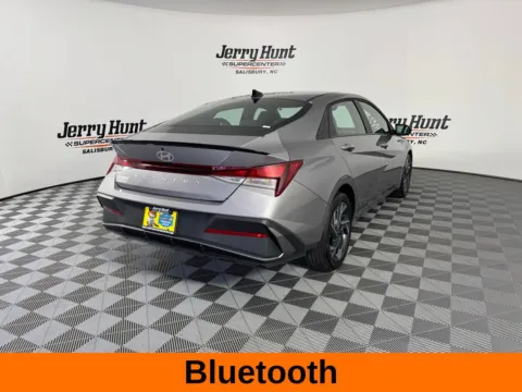 More photos of 2025 Hyundai Elantra SEL Sport at Jerry Hunt Supercenter - Salisbury, NC