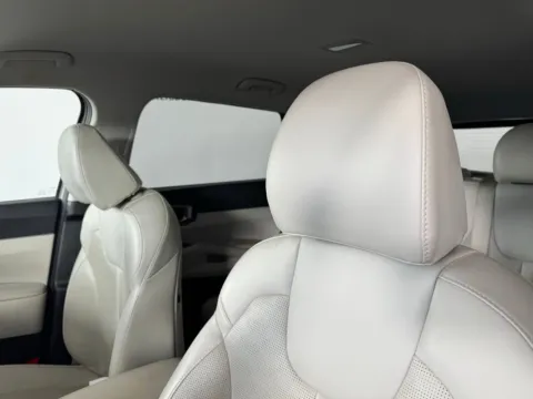 Photos of 2025 Kia Sorento S for sale in Salisbury, NC at Jerry Hunt Supercenter - Salisbury