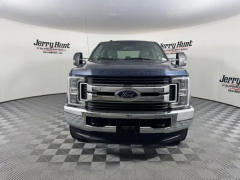 More photos of 2019 Ford F-250SD XL at Jerry Hunt Supercenter - Salisbury, NC