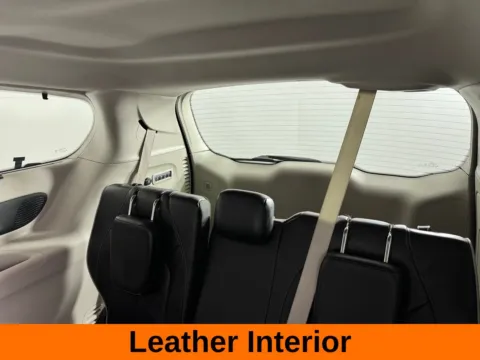 More photos of 2022 Chrysler Pacifica Limited at Jerry Hunt Supercenter - Salisbury, NC