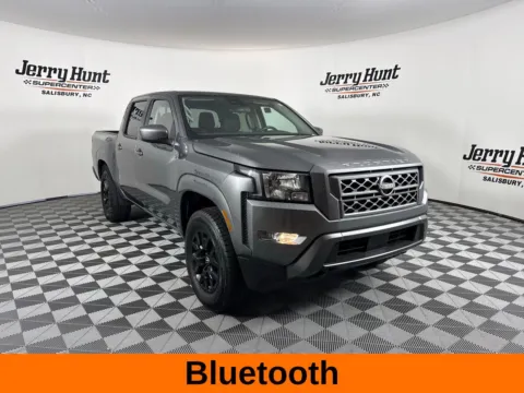 More photos of 2022 Nissan Frontier SV at Jerry Hunt Supercenter - Salisbury, NC