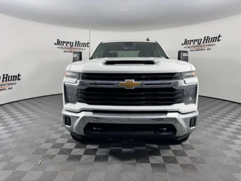 More photos of 2024 Chevrolet Silverado 2500HD LT at Jerry Hunt Supercenter - Salisbury, NC