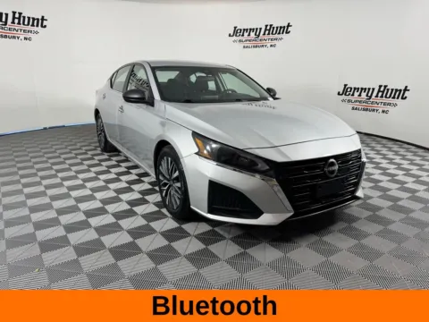 More photos of 2024 Nissan Altima 2.5 SV at Jerry Hunt Supercenter - Salisbury, NC
