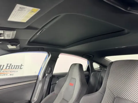 More photos of 2019 Honda Civic Si at Jerry Hunt Supercenter - Salisbury, NC