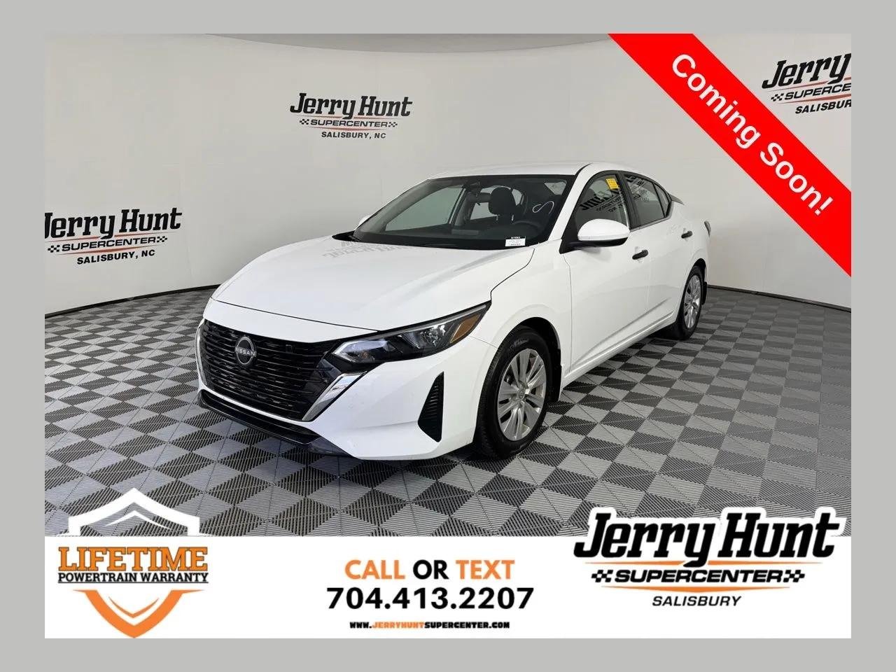 2025 Nissan Sentra S's photo