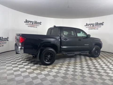 More photos of 2021 Toyota Tacoma at Jerry Hunt Supercenter - Salisbury, NC