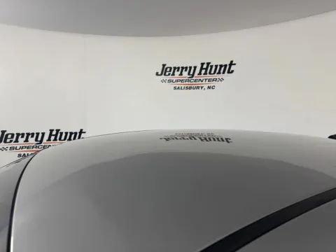 More photos of 2022 Hyundai Sonata SE at Jerry Hunt Supercenter - Salisbury, NC