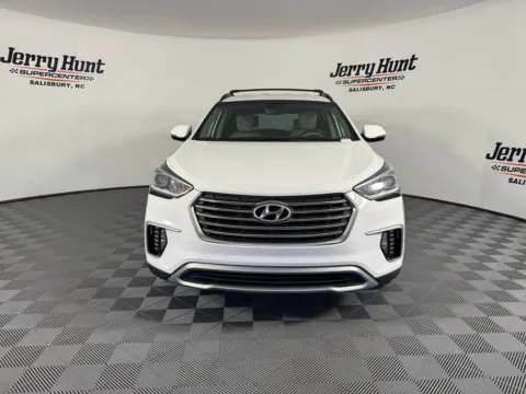 More photos of 2018 Hyundai Santa Fe SE at Jerry Hunt Supercenter - Salisbury, NC