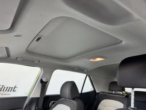 More photos of 2024 Hyundai Venue SEL at Jerry Hunt Supercenter - Salisbury, NC