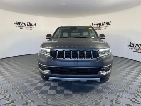 More photos of 2023 Jeep Wagoneer L Series II at Jerry Hunt Supercenter - Salisbury, NC