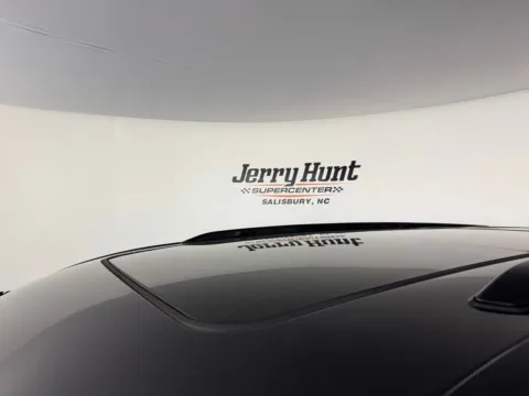 More photos of 2023 Jeep Grand Cherokee L Limited at Jerry Hunt Supercenter - Salisbury, NC