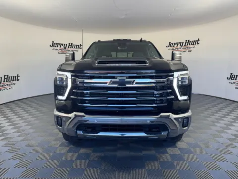 More photos of 2024 Chevrolet Silverado 3500HD LTZ at Jerry Hunt Supercenter - Salisbury, NC