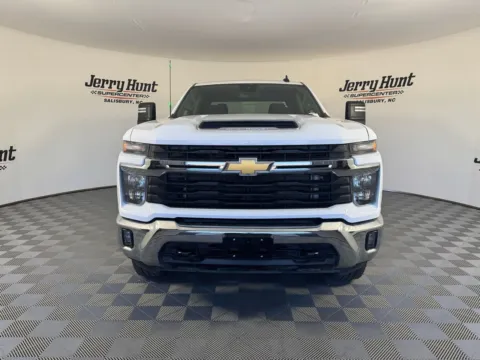 More photos of 2025 Chevrolet Silverado 2500HD LT at Jerry Hunt Supercenter - Salisbury, NC