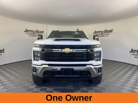 More photos of 2025 Chevrolet Silverado 2500HD LT at Jerry Hunt Supercenter - Salisbury, NC