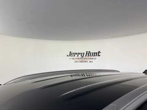 More photos of 2023 Hyundai Santa Fe SEL at Jerry Hunt Supercenter - Salisbury, NC
