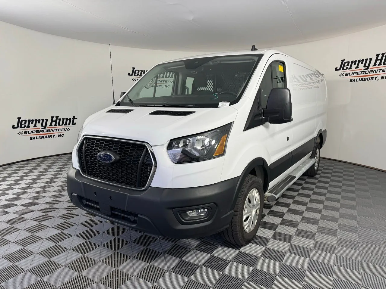 2024 Ford Transit Van Base's photo