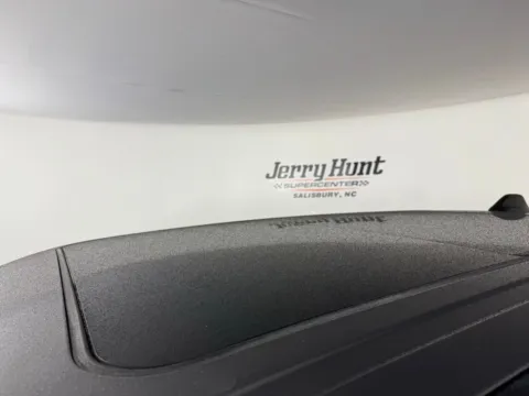 More photos of 2020 Ram 1500 Laramie at Jerry Hunt Supercenter - Salisbury, NC