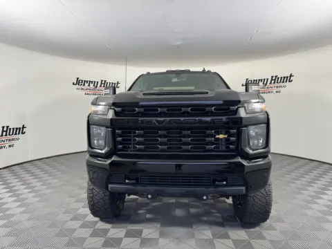More photos of 2020 Chevrolet Silverado 2500HD Custom at Jerry Hunt Supercenter - Salisbury, NC