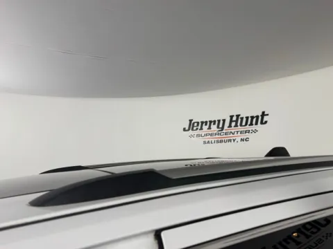 More photos of 2016 Jeep Grand Cherokee Limited at Jerry Hunt Supercenter - Salisbury, NC