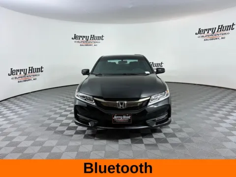 More photos of 2017 Honda Accord EX at Jerry Hunt Supercenter - Salisbury, NC