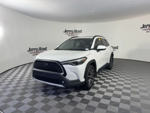 White 2024 Toyota Corolla Cross XLE for sale in Salisbury, NC