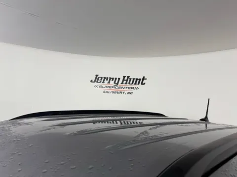 More photos of 2024 Jeep Compass Latitude at Jerry Hunt Supercenter - Salisbury, NC