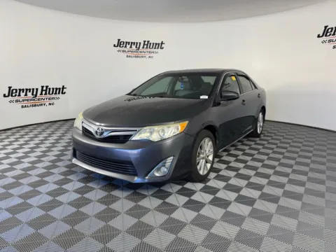 Gray 2013 Toyota Camry XLE for sale in Salisbury, NC