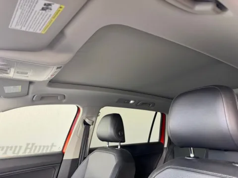 More photos of 2018 Volkswagen Tiguan 2.0T SEL at Jerry Hunt Supercenter - Salisbury, NC