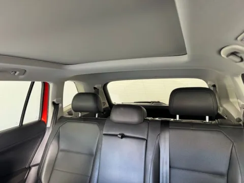 More photos of 2018 Volkswagen Tiguan 2.0T SEL at Jerry Hunt Supercenter - Salisbury, NC