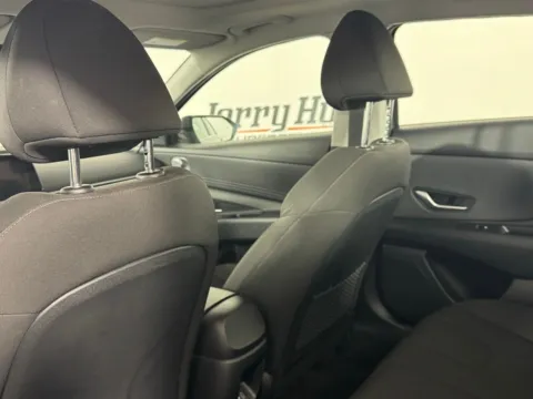 More photos of 2025 Hyundai Elantra SEL Convenience at Jerry Hunt Supercenter - Salisbury, NC