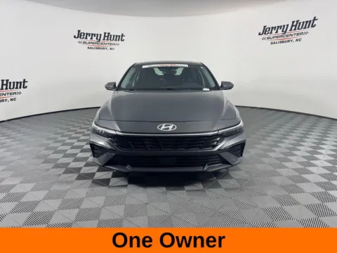 More photos of 2025 Hyundai Elantra SEL Convenience at Jerry Hunt Supercenter - Salisbury, NC