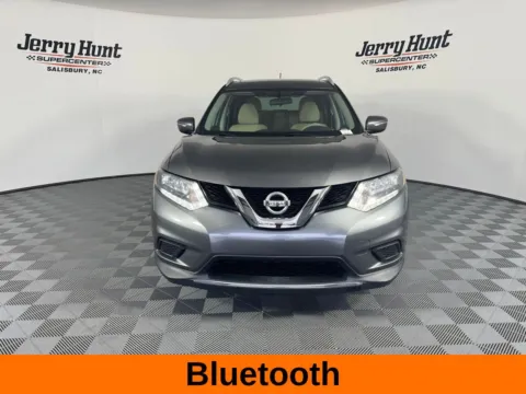More photos of 2014 Nissan Rogue SV at Jerry Hunt Supercenter - Salisbury, NC