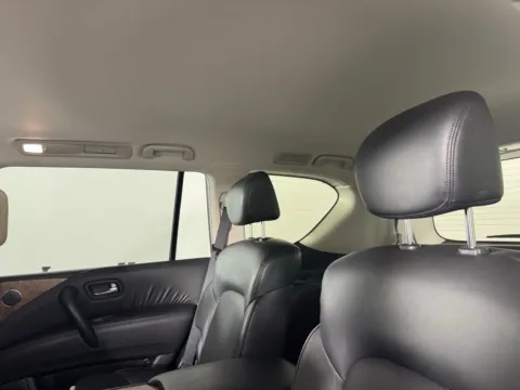 More photos of 2024 Nissan Armada SL at Jerry Hunt Supercenter - Salisbury, NC