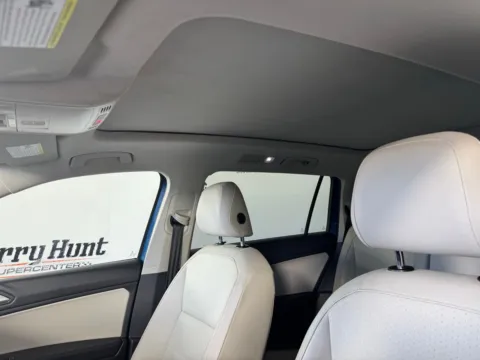 More photos of 2020 Volkswagen Tiguan 2.0T SEL at Jerry Hunt Supercenter - Salisbury, NC